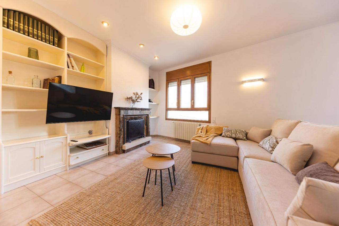 Bravissimo El Lleo, Bright 4-Bedroom Apartment Girona Eksteriør bilde
